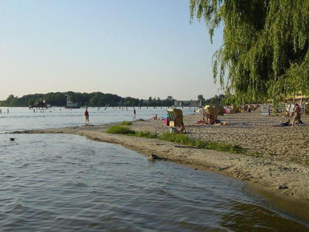Cozy Apartment near Lake in Wannsee Berlijn